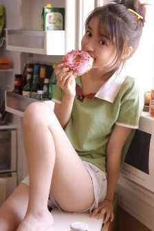 老公当你面吃婆婆咪吗